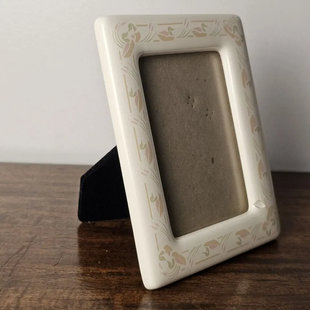 Vintage Ceramic Duck Picture Frame Pastel Nursery Decor Small Photo Frame